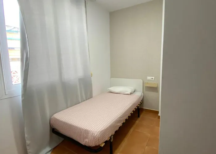 Residencia Sin Lujo Hostel Málaga